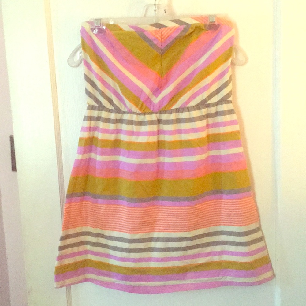 Strapless dress